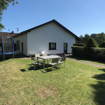 Im Bongert - Tor Zum Nationalpark Eifel Ferienhaus *